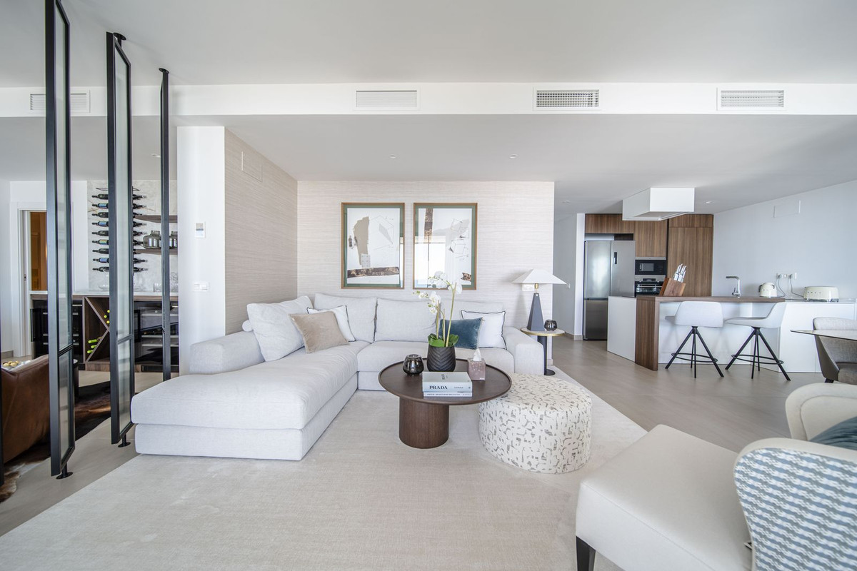 4 Bed Apartment for sale in Carvajal Costa Del Sol, Málaga, Spain