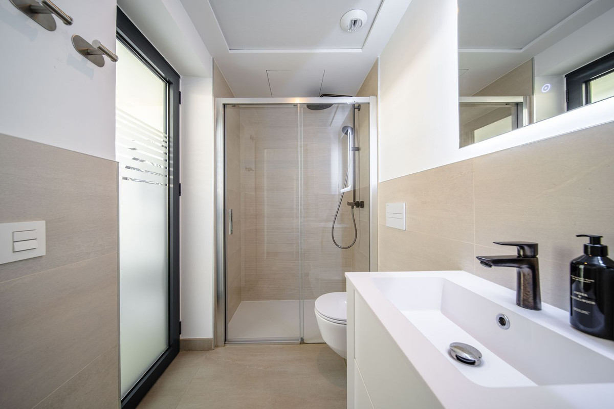 4 Bed Apartment for sale in Carvajal Costa Del Sol, Málaga, Spain