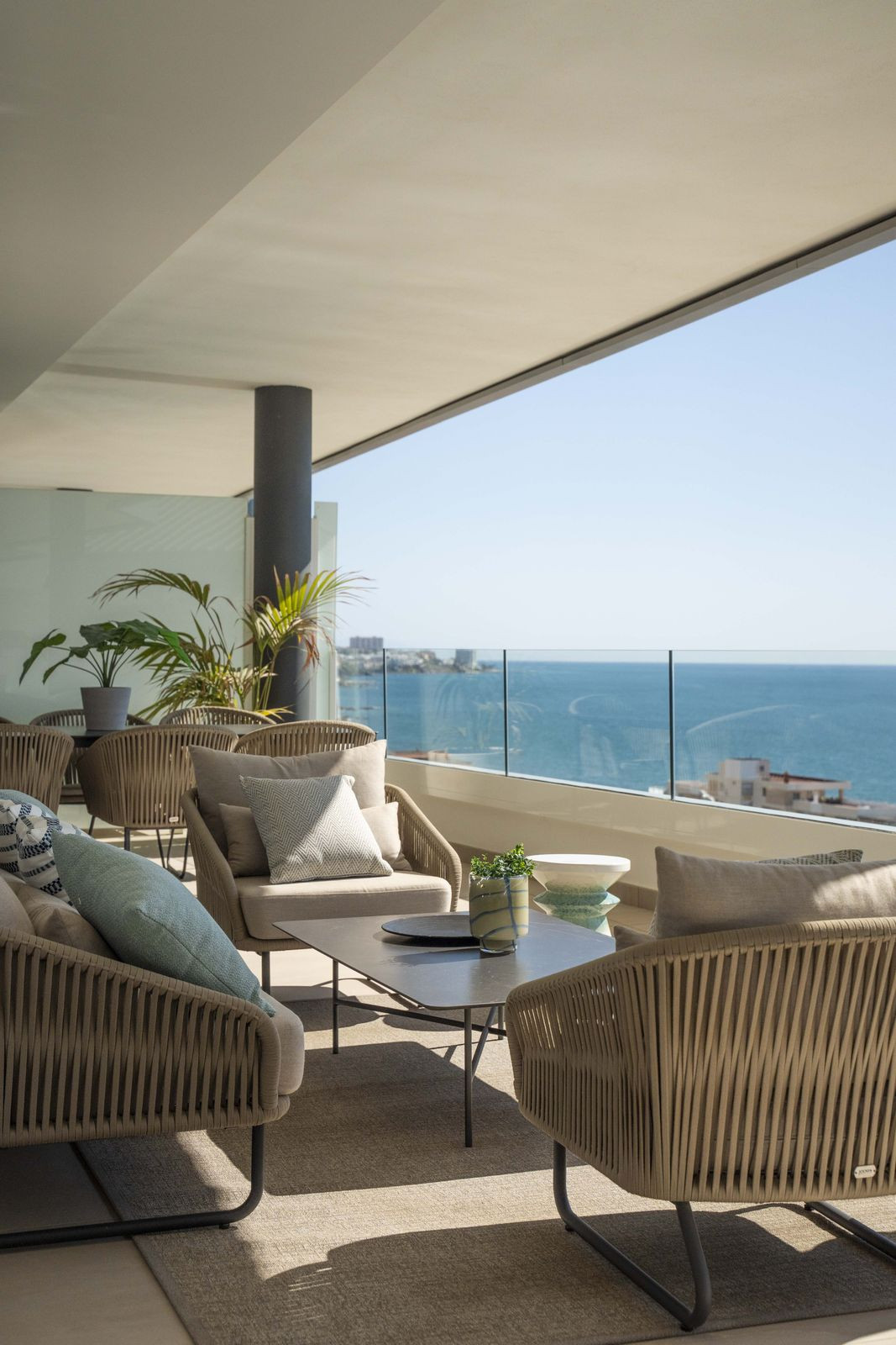 4 Bed Apartment for sale in Carvajal Costa Del Sol, Málaga, Spain