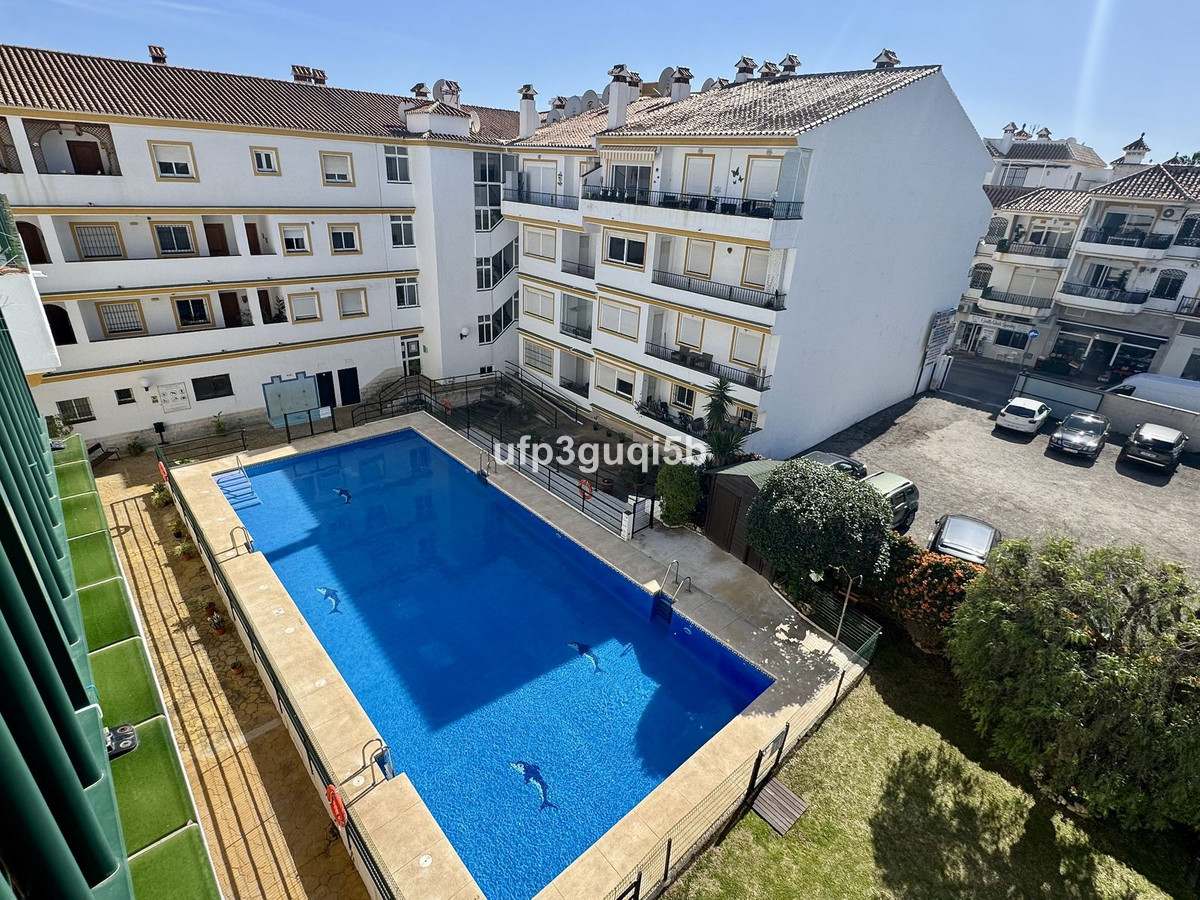 Se vende Apartamento en Planta Última de 2 dormitorios en Costa Del Sol, Málaga, España