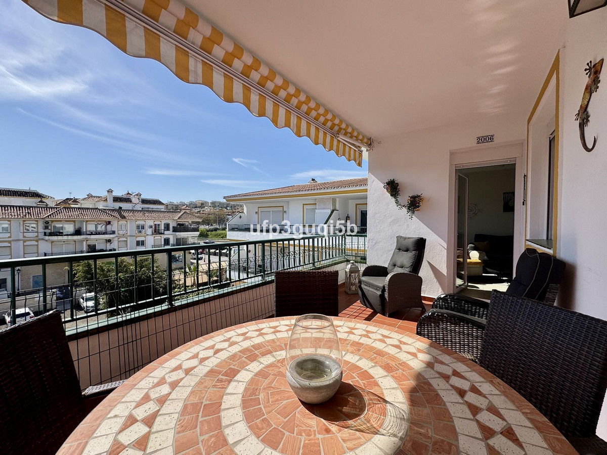 Se vende Apartamento en Planta Última de 2 dormitorios en Costa Del Sol, Málaga, España