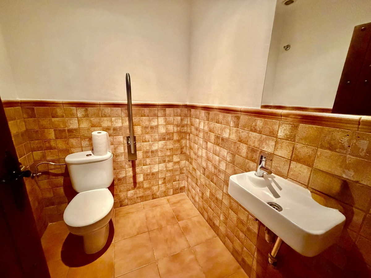 Se vende Café de 6 dormitorios en Costa Del Sol, Málaga, España