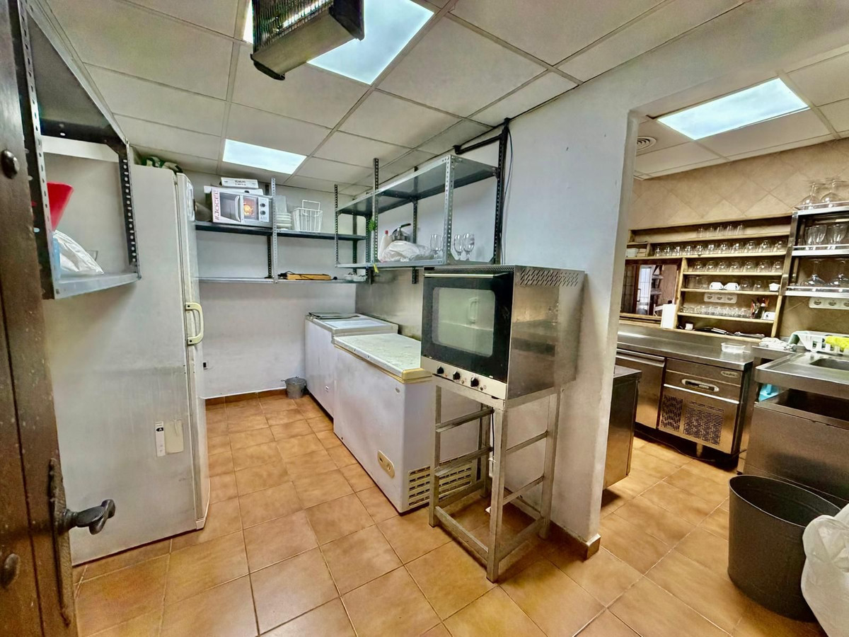 Se vende Café de 6 dormitorios en Costa Del Sol, Málaga, España