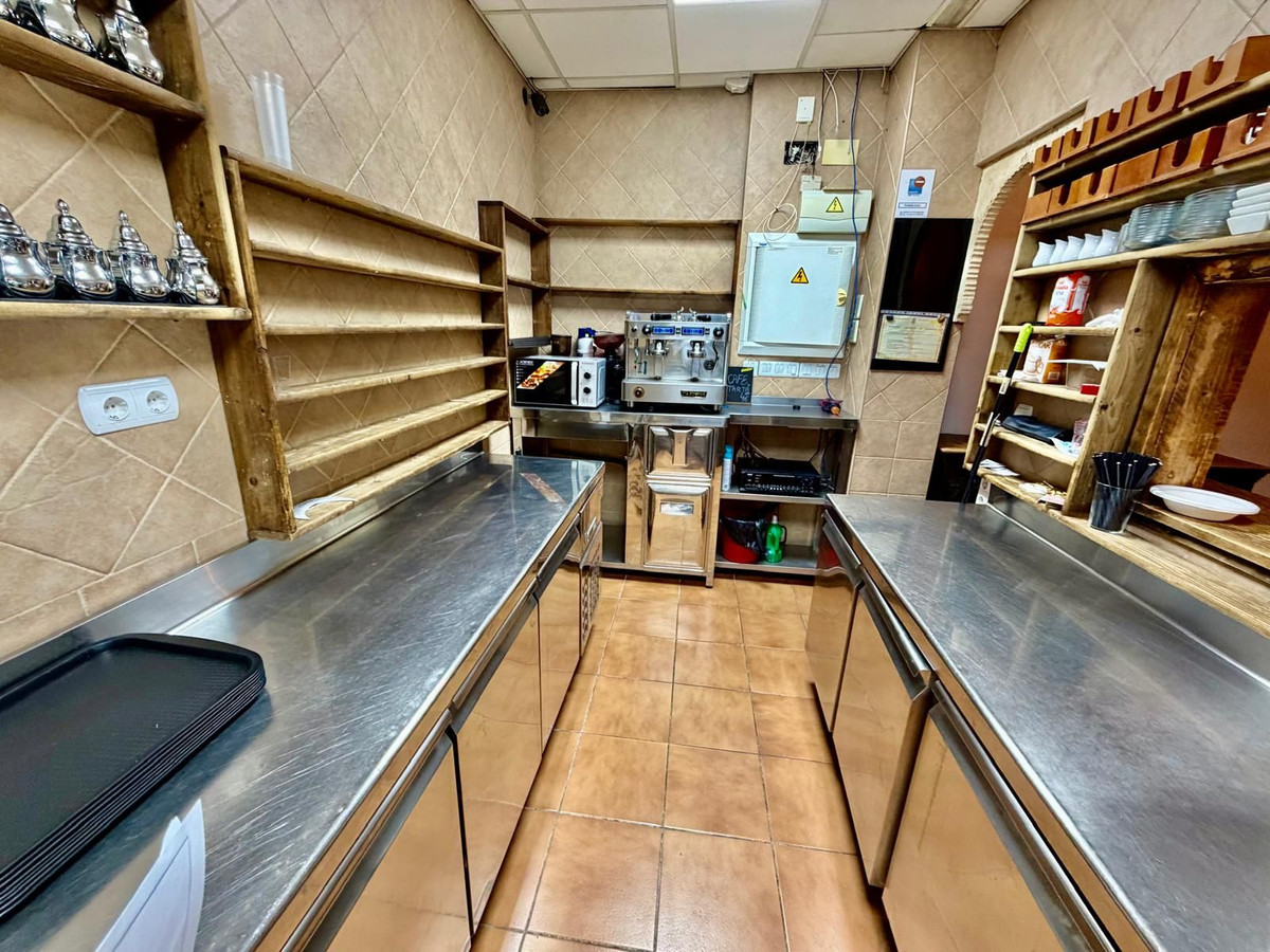 Se vende Café de 6 dormitorios en Costa Del Sol, Málaga, España
