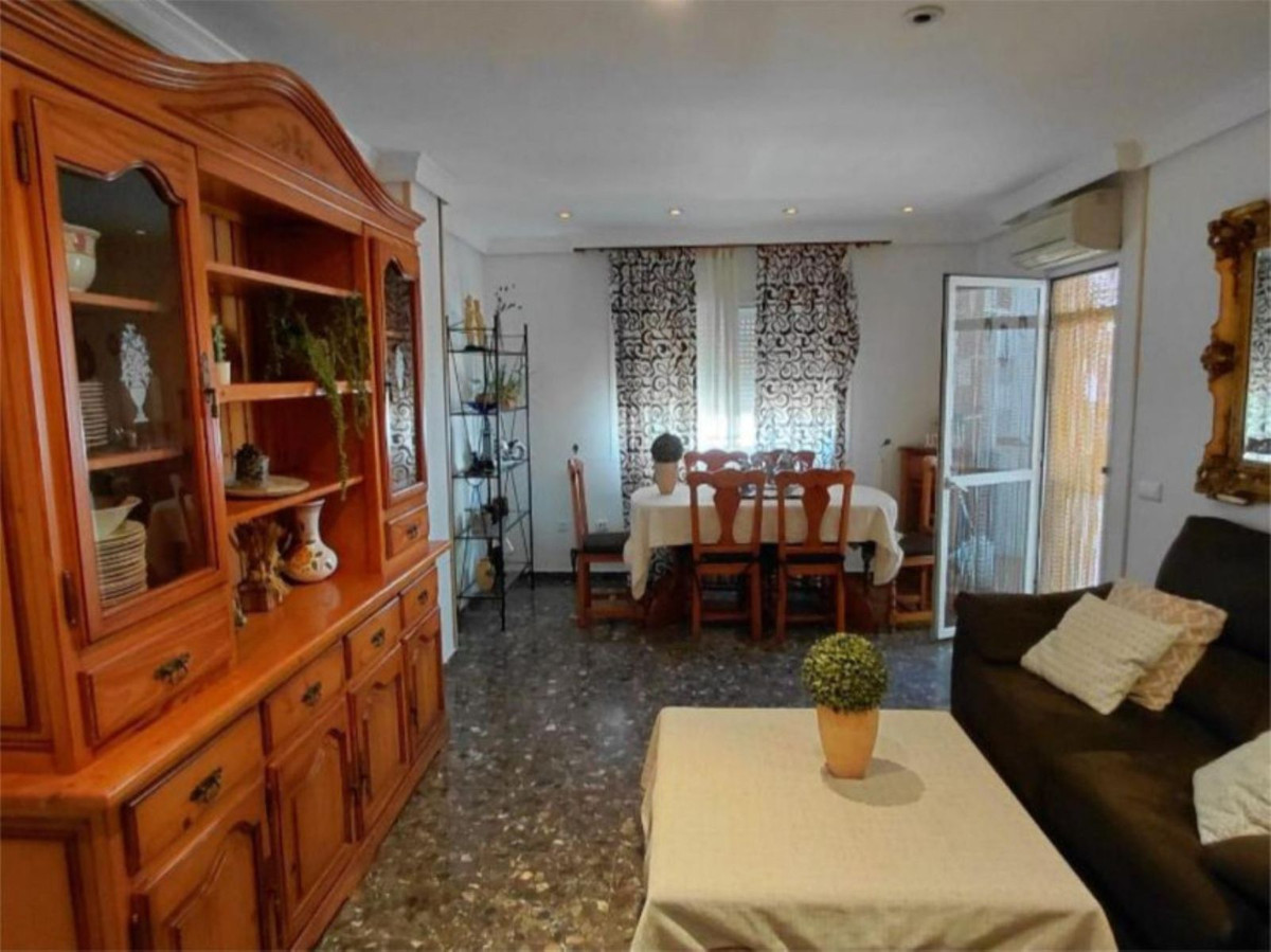3 Bed Apartment for sale in Estepona Costa Del Sol, Málaga, Spain