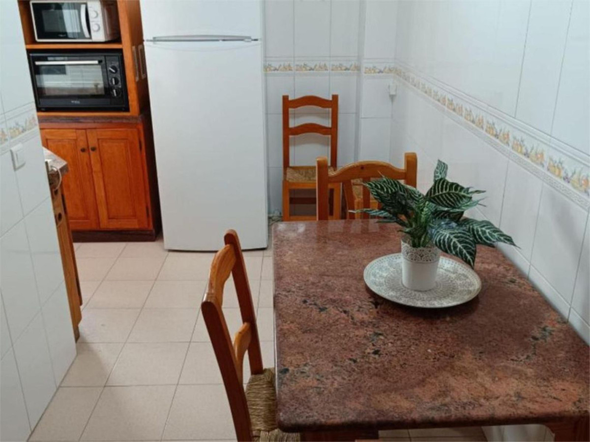 3 Bed Apartment for sale in Estepona Costa Del Sol, Málaga, Spain