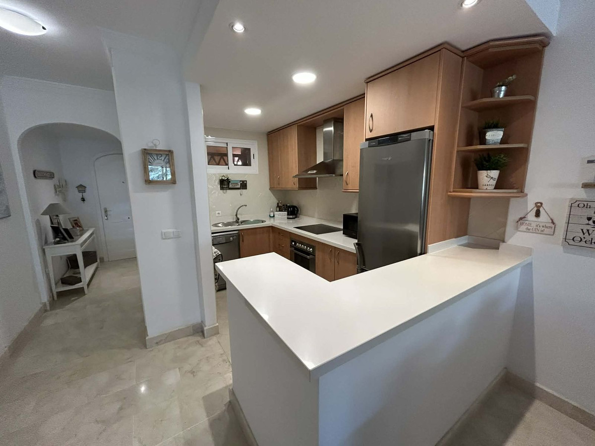 2 Bed Apartment for sale in Elviria Costa Del Sol, Málaga, Spain
