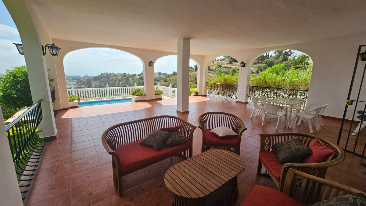 4 Bed Townhouse for sale in Mijas Costa Costa Del Sol, Málaga, Spain