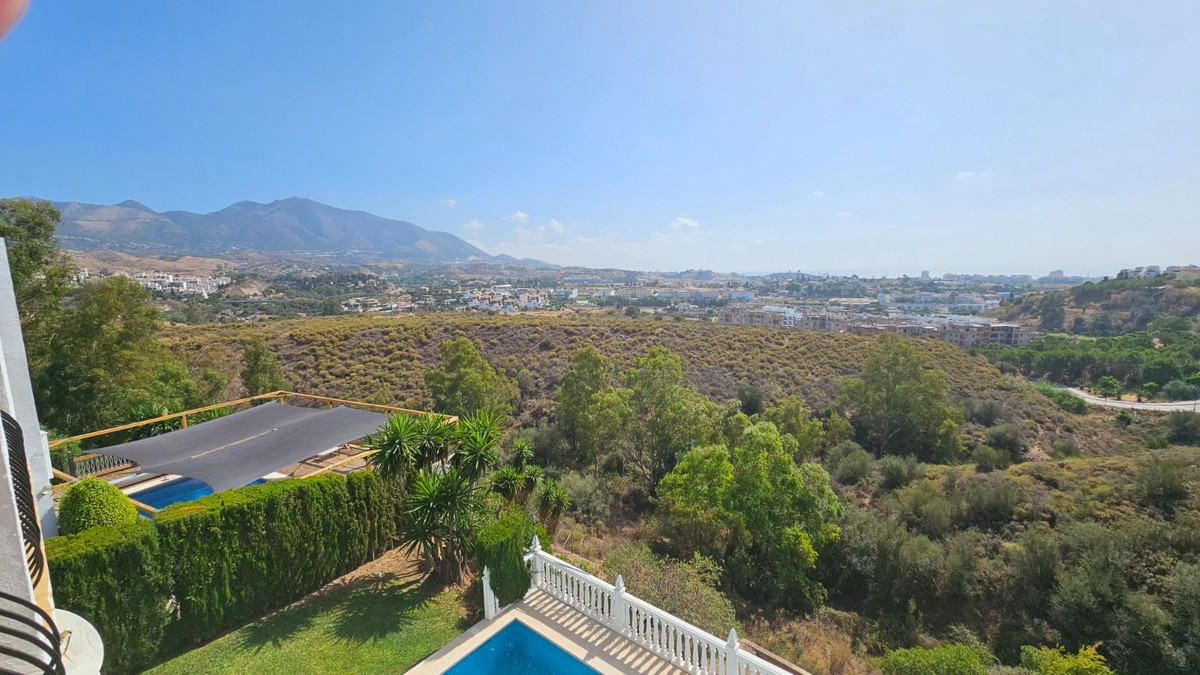 4 Bed Townhouse for sale in Mijas Costa Costa Del Sol, Málaga, Spain