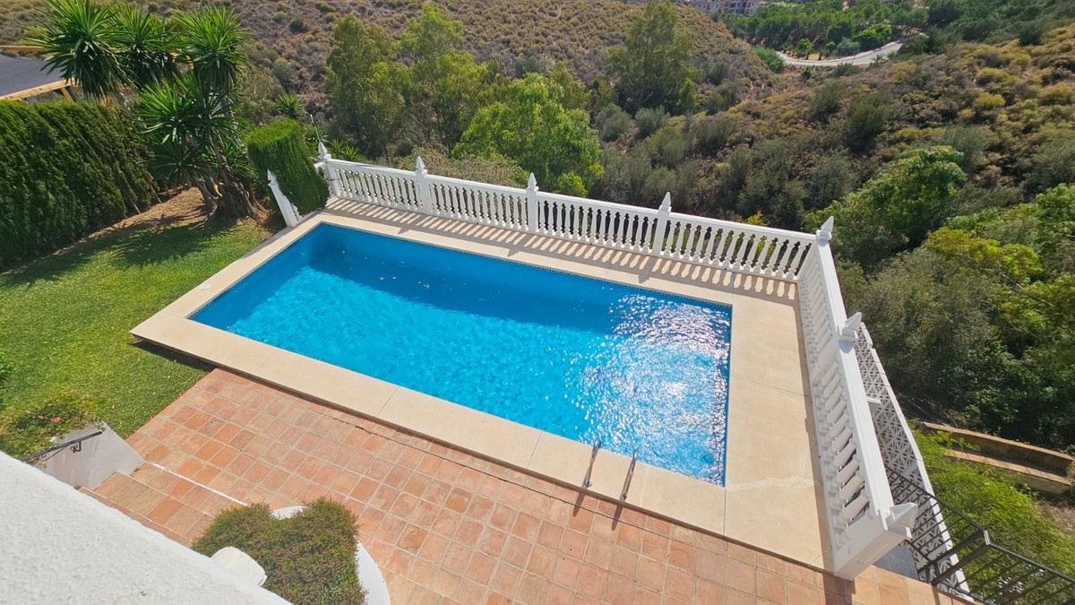 4 Bed Townhouse for sale in Mijas Costa Costa Del Sol, Málaga, Spain