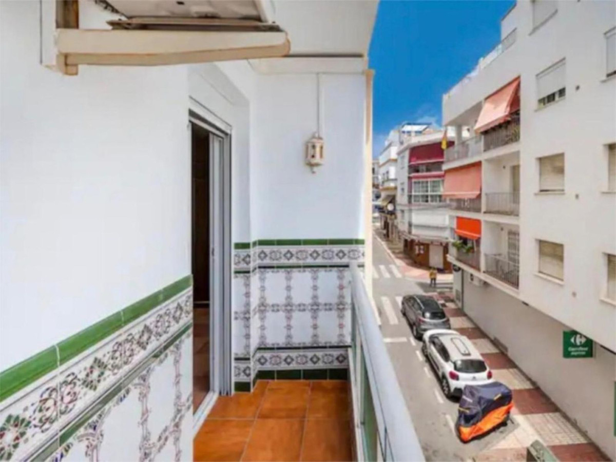 3 Bed Apartment for sale in San Pedro De Alcántara Costa Del Sol, Málaga, Spain