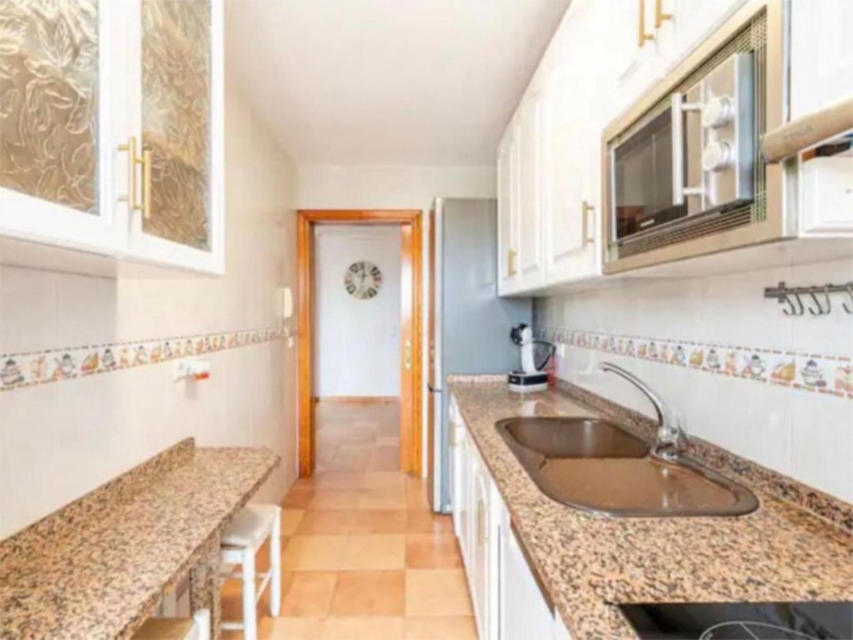 3 Bed Apartment for sale in San Pedro De Alcántara Costa Del Sol, Málaga, Spain