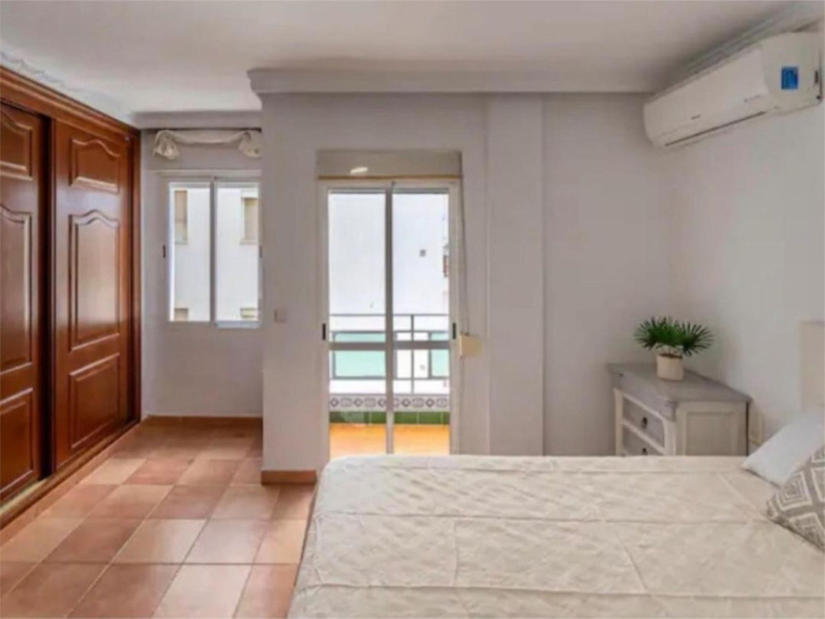 3 Bed Apartment for sale in San Pedro De Alcántara Costa Del Sol, Málaga, Spain