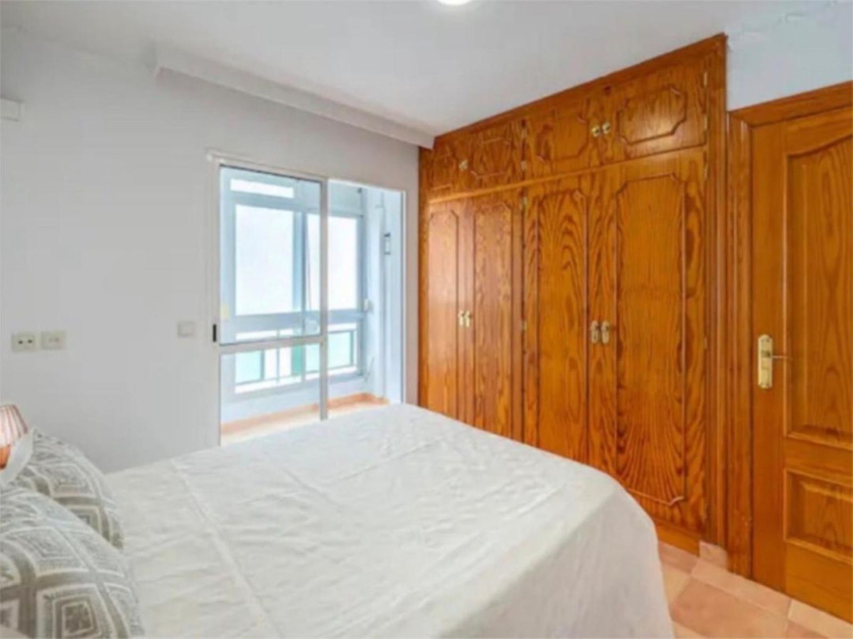 3 Bed Apartment for sale in San Pedro De Alcántara Costa Del Sol, Málaga, Spain