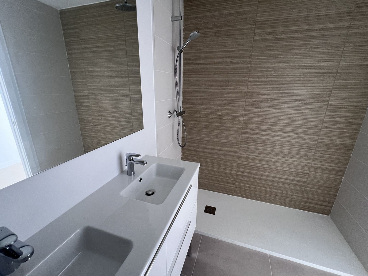 3 Bed Apartment for sale in Bel Air Costa Del Sol, Málaga, Spain