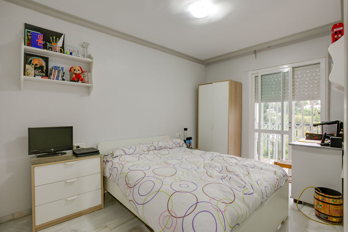 3 Bed Townhouse for sale in Estepona Costa Del Sol, Málaga, Spain