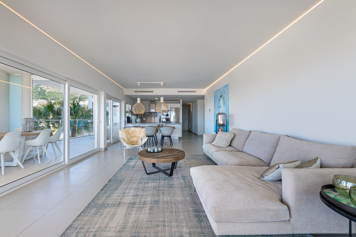 3 Bed Apartment for sale in Benalmadena Costa Del Sol, Málaga, Spain