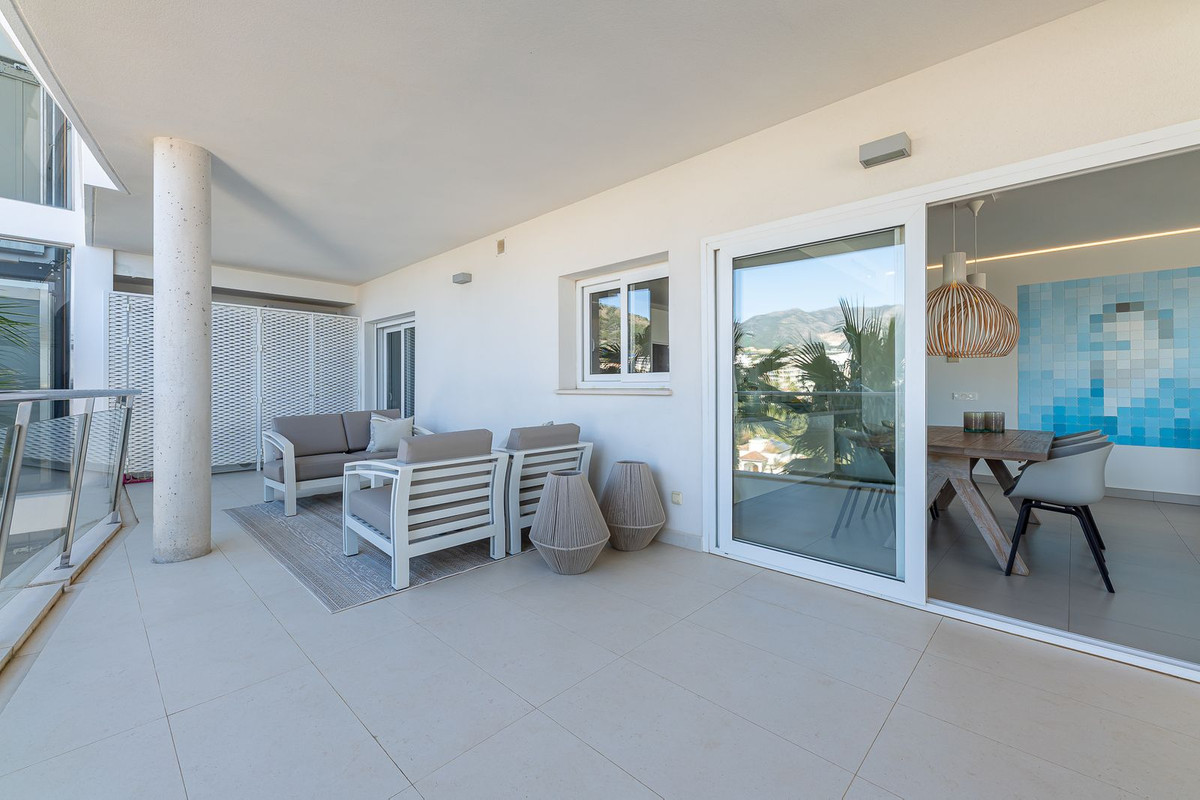 3 Bed Apartment for sale in Benalmadena Costa Del Sol, Málaga, Spain