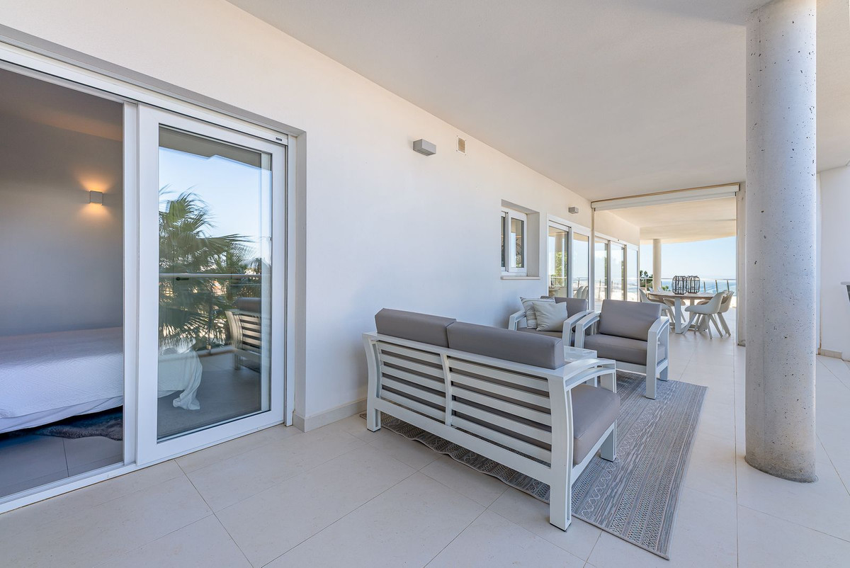 3 Bed Apartment for sale in Benalmadena Costa Del Sol, Málaga, Spain