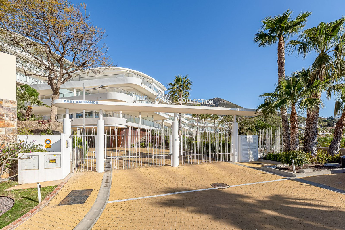 3 Bed Apartment for sale in Benalmadena Costa Del Sol, Málaga, Spain