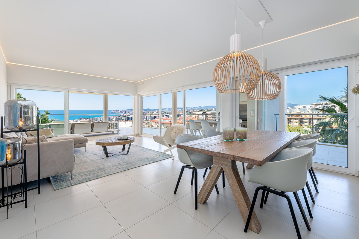 3 Bed Apartment for sale in Benalmadena Costa Del Sol, Málaga, Spain