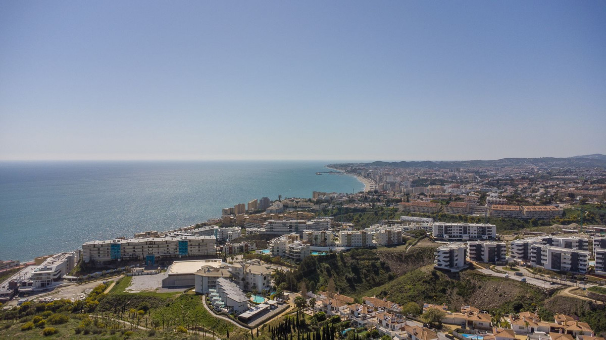 3 Bed Apartment for sale in Benalmadena Costa Del Sol, Málaga, Spain