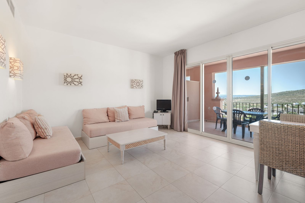 Se vende Apartamento Planta Media de 2 dormitorios en Costa Del Sol, Málaga, España