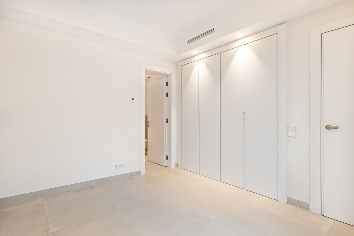 4 Bed Townhouse for sale in San Pedro De Alcántara Costa Del Sol, Málaga, Spain
