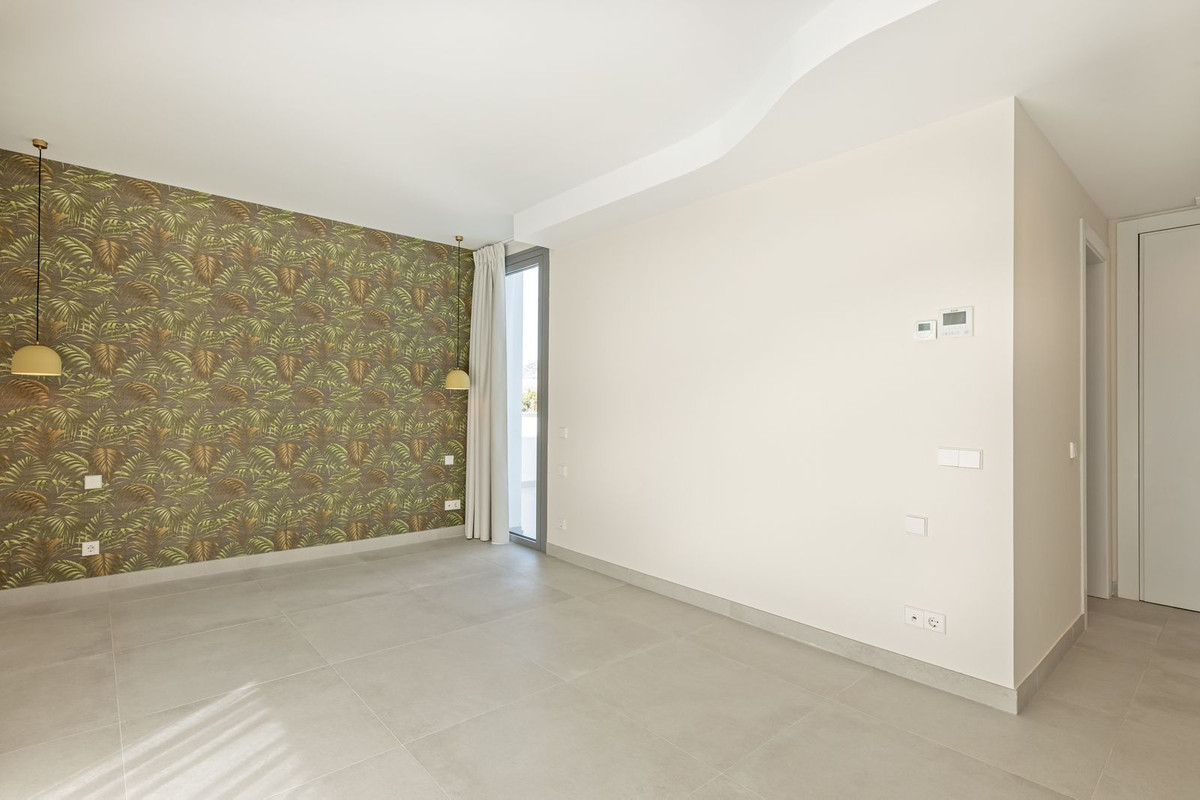4 Bed Townhouse for sale in San Pedro De Alcántara Costa Del Sol, Málaga, Spain
