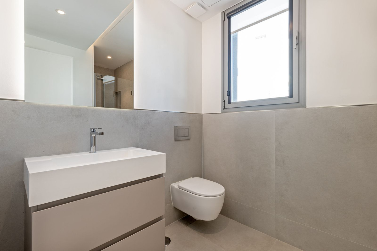 4 Bed Townhouse for sale in San Pedro De Alcántara Costa Del Sol, Málaga, Spain
