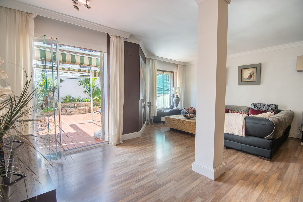 3 Bed Townhouse for sale in Estepona Costa Del Sol, Málaga, Spain