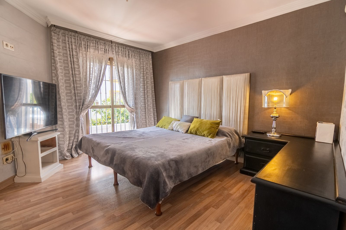 3 Bed Townhouse for sale in Estepona Costa Del Sol, Málaga, Spain