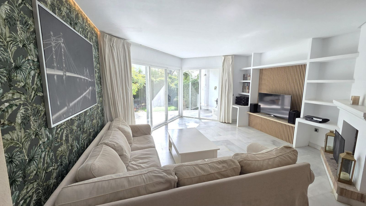 3 Bed Townhouse for sale in Marbella Costa Del Sol, Málaga, Spain