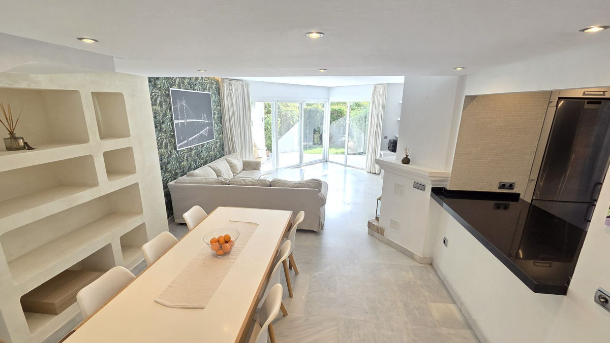 3 Bed Townhouse for sale in Marbella Costa Del Sol, Málaga, Spain