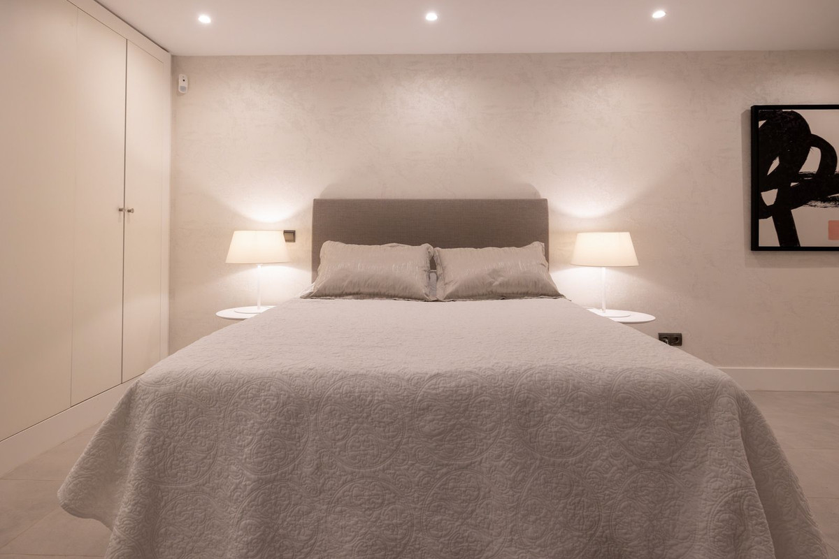 Se vende Villa - Chalet de 4 dormitorios en Costa Del Sol, Málaga, España