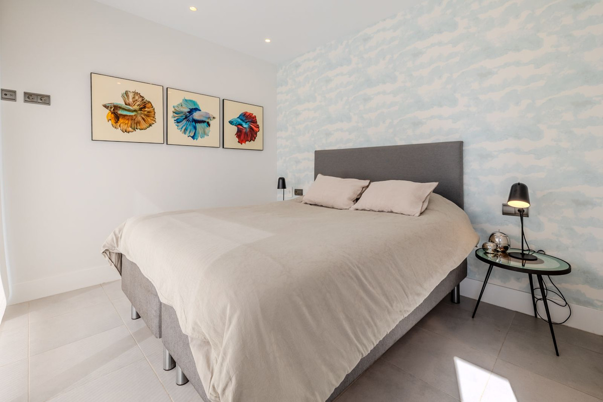 Se vende Villa - Chalet de 4 dormitorios en Costa Del Sol, Málaga, España