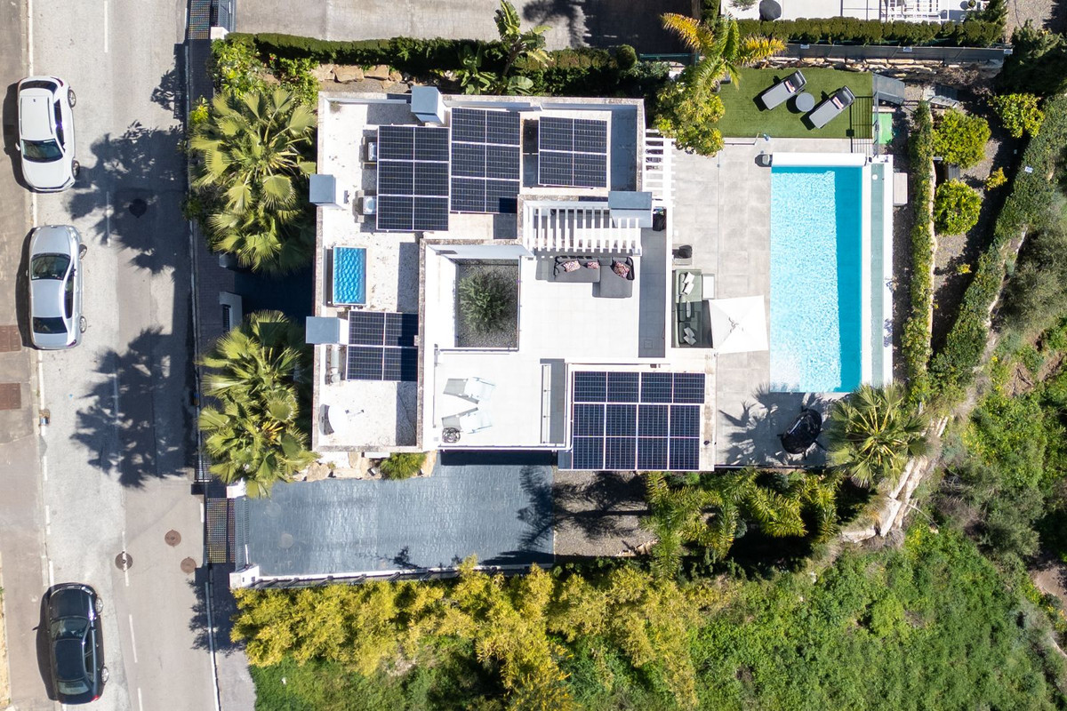 Se vende Villa - Chalet de 4 dormitorios en Costa Del Sol, Málaga, España