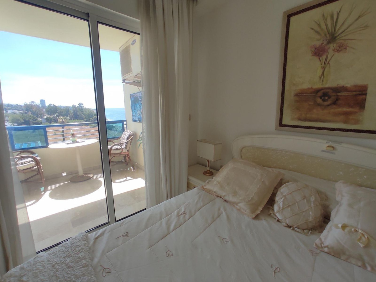 1 Bed Apartment for sale in Marbella Costa Del Sol, Málaga, Spain