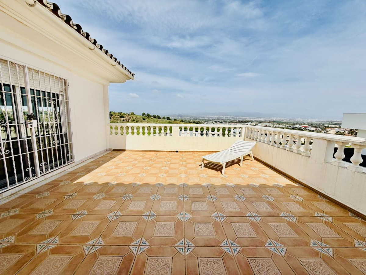 Se vende Villa - Chalet de 6 dormitorios en Costa Del Sol, Málaga, España