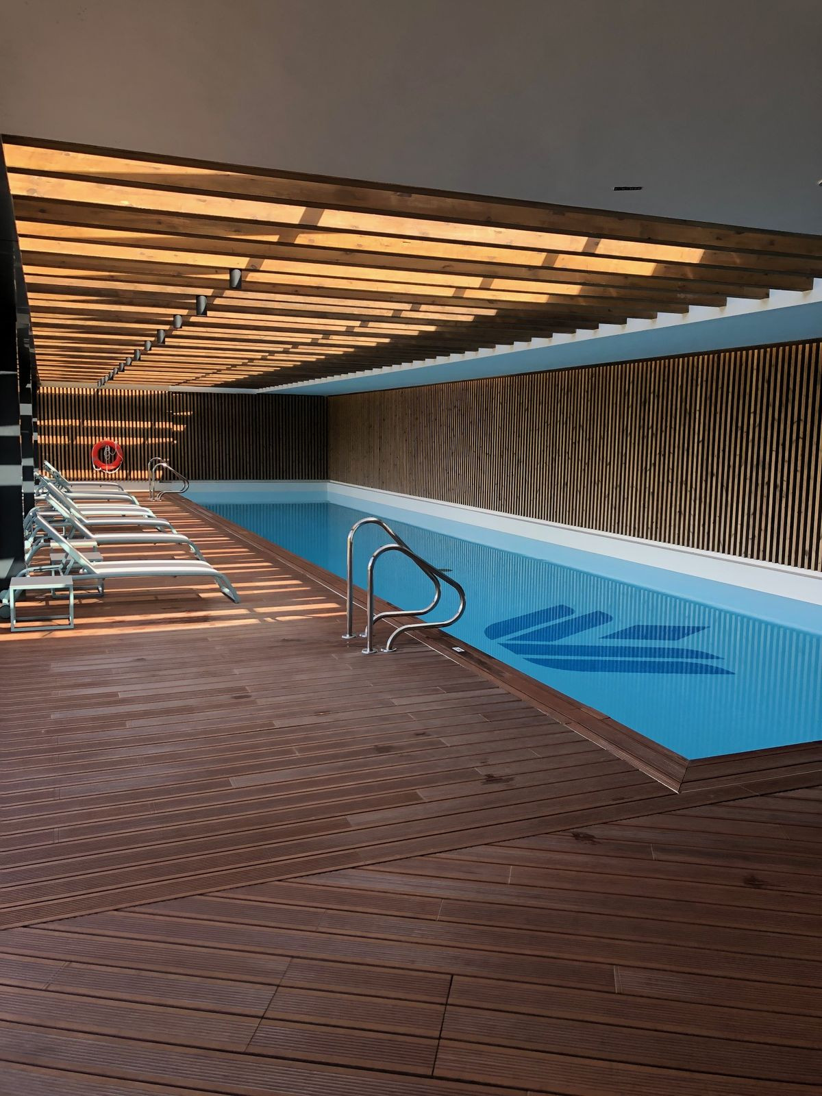 Se vende Apartamento Planta Media de 2 dormitorios en Costa Del Sol, Cadiz, España
