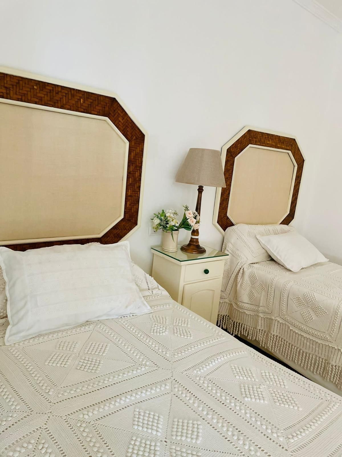 2 Bed Apartment for sale in Fuengirola Costa Del Sol, Málaga, Spain