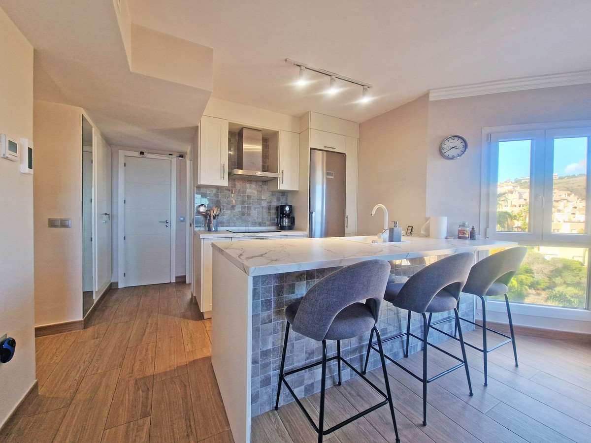3 Bed Apartment for sale in Calahonda Costa Del Sol, Málaga, Spain
