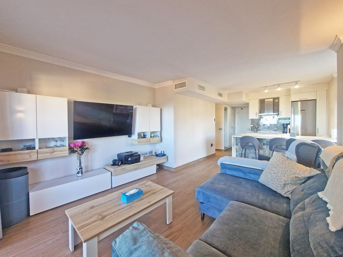 3 Bed Apartment for sale in Calahonda Costa Del Sol, Málaga, Spain