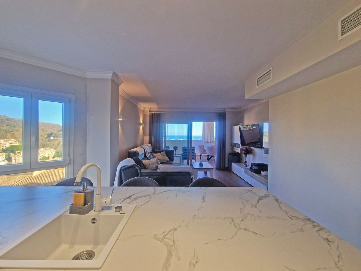 3 Bed Apartment for sale in Calahonda Costa Del Sol, Málaga, Spain