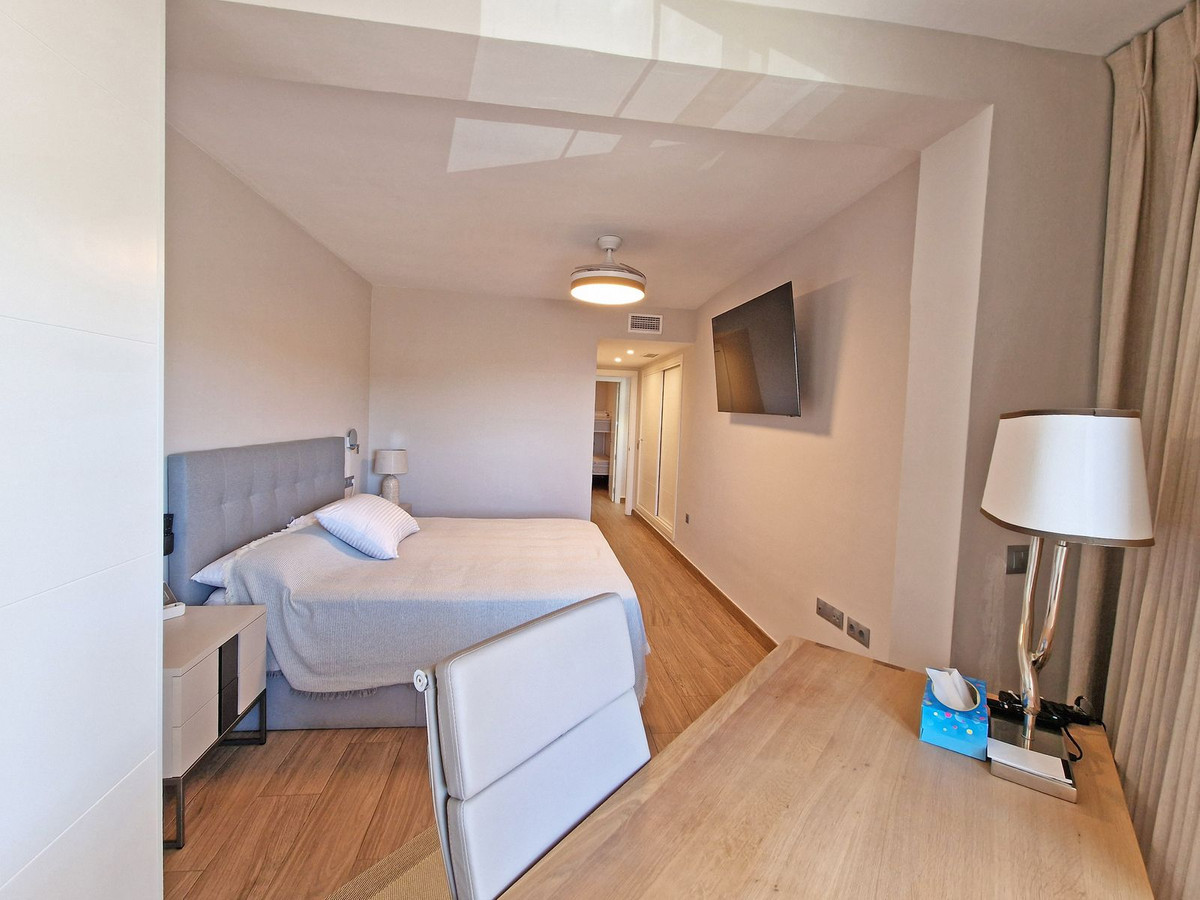 3 Bed Apartment for sale in Calahonda Costa Del Sol, Málaga, Spain