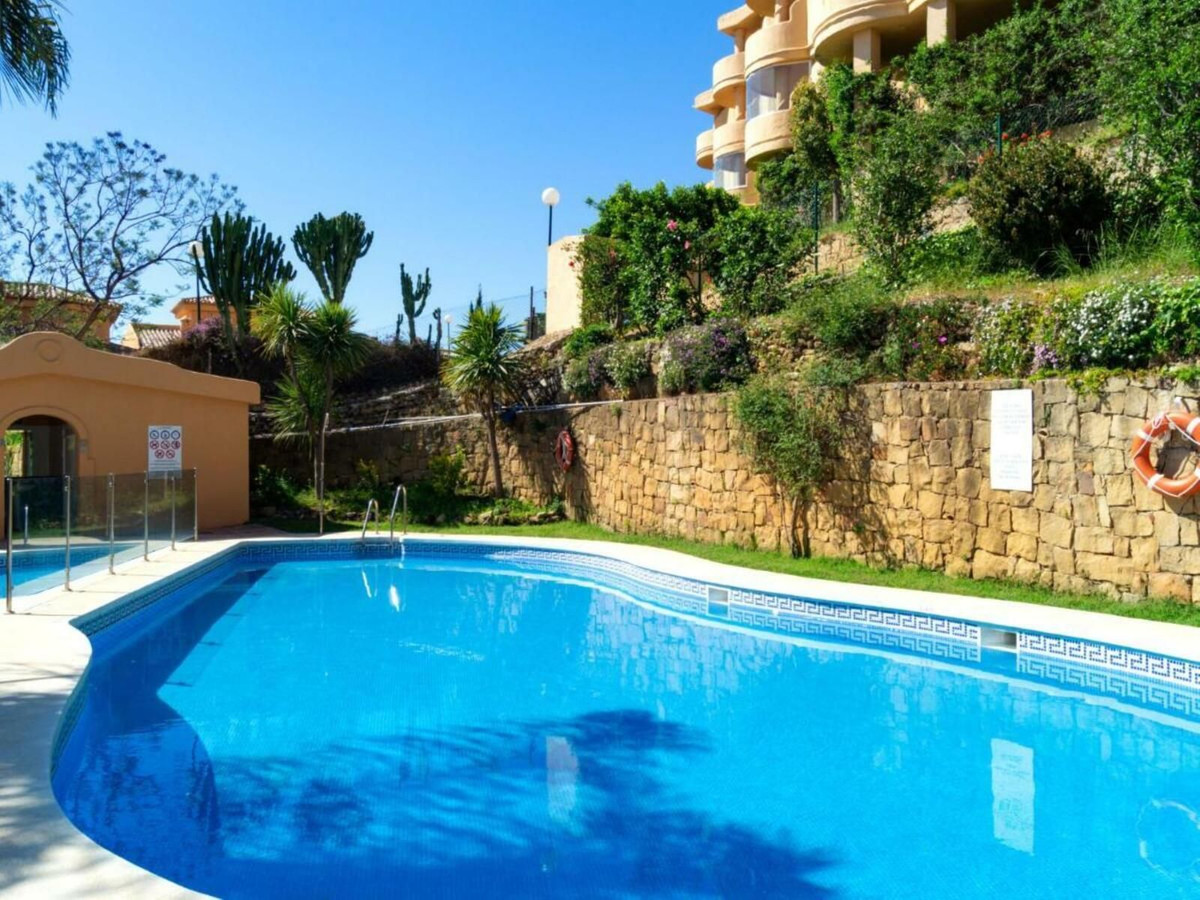 3 Bed Apartment for sale in Calahonda Costa Del Sol, Málaga, Spain