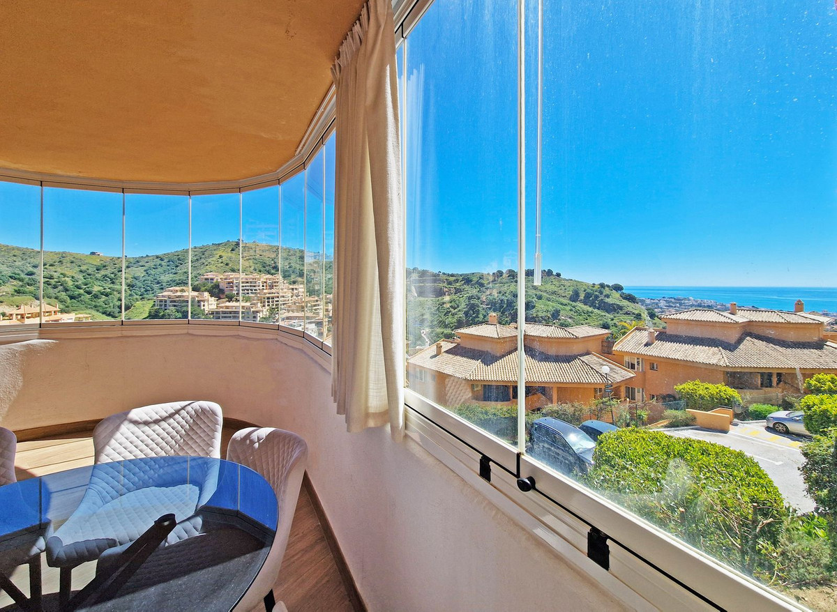 3 Bed Apartment for sale in Calahonda Costa Del Sol, Málaga, Spain