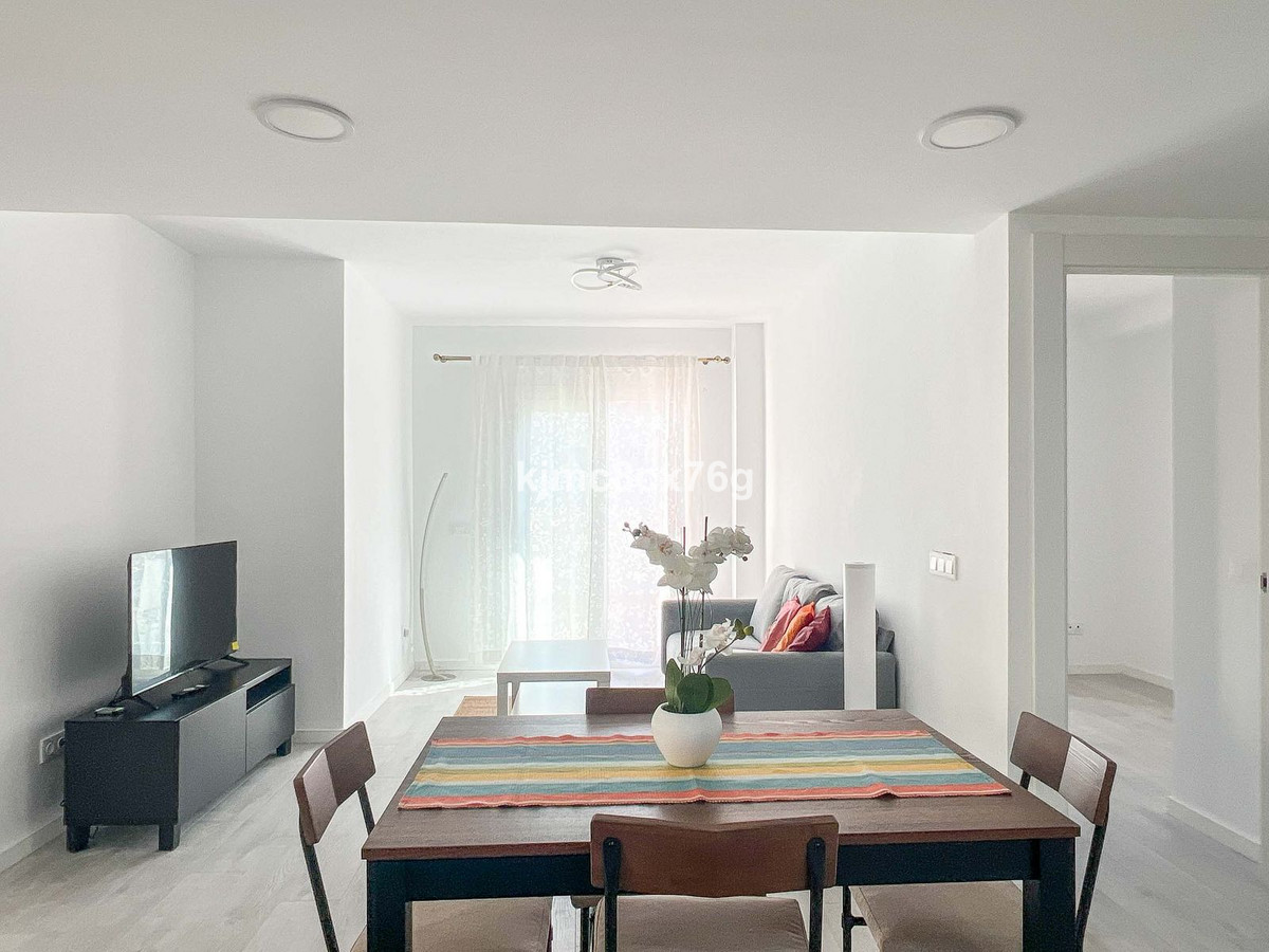 3 Bed Apartment for sale in Torreblanca Costa Del Sol, Málaga, Spain