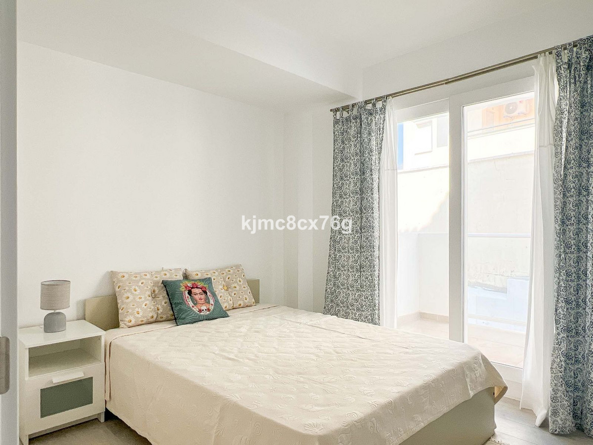 3 Bed Apartment for sale in Torreblanca Costa Del Sol, Málaga, Spain