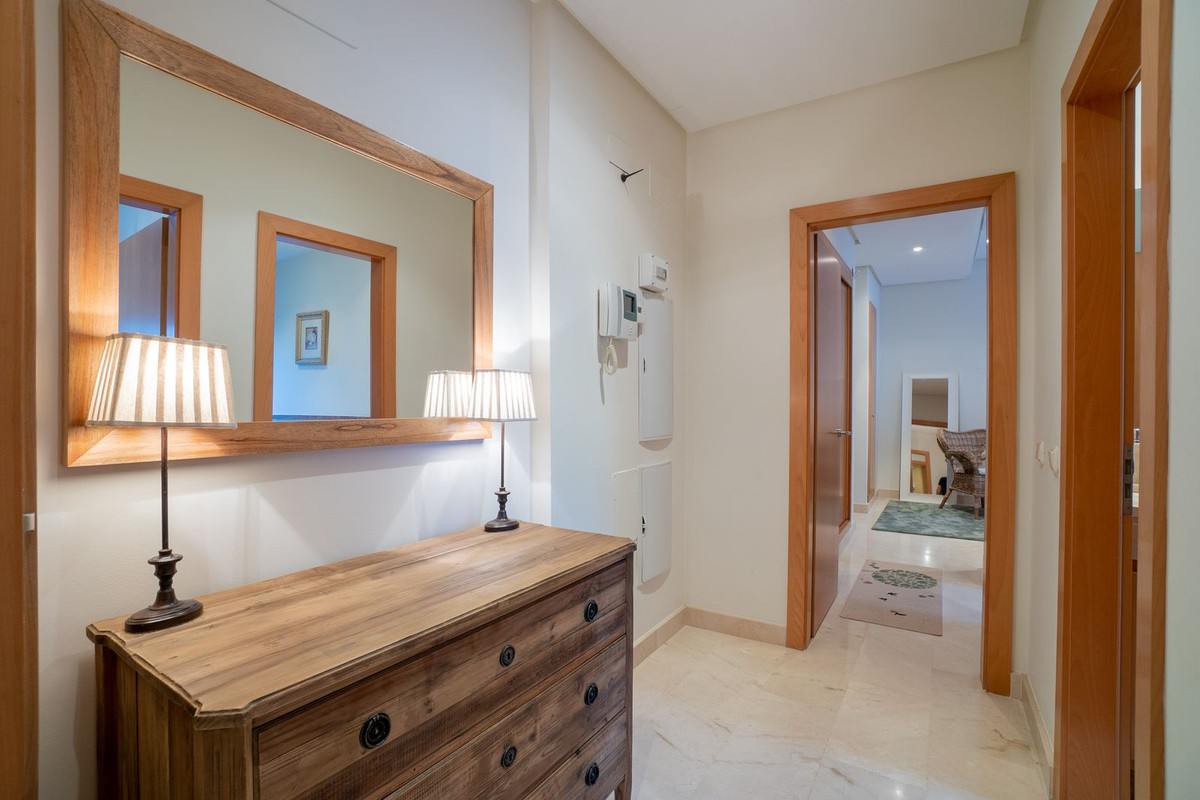 2 Bed Apartment for sale in Puerto Banús Costa Del Sol, Málaga, Spain